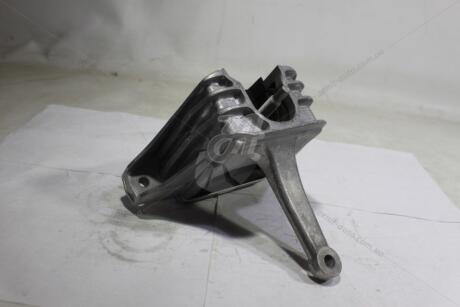 Опора двигателя правая Hyundai Elantra (15-) PH '1011ACLAB0