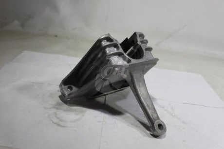 Опора двигуна права Hyundai Elantra (15-) (1011ACLAB0) PH '1011ACLAB0