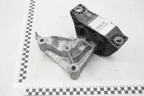 Опора двигуна Renault RENAULT 112101292R