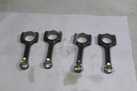 Шатун двигателя (в компл.) 1,0 tce Duster II, Sandero III, Kadjar, Arkаnа RENAULT '121003320R