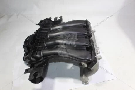 Коллектор впускной 2,0 16V Renault Megane III (09-16) (140016998R) Renault RENAULT '140016998R
