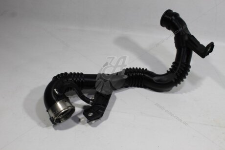 Патрубок интеркулера нижний 2,0 dci Koleos II (16-) RENAULT '144604BD1B