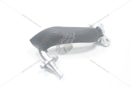 Патрубок EGR 2,3 dci Bi-Turbo Master III (14-) RENAULT '147130894R