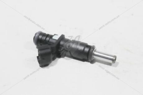 Форсунка топливная 1,0 Sce logan II, Sandero II (13-) RENAULT 166003188R