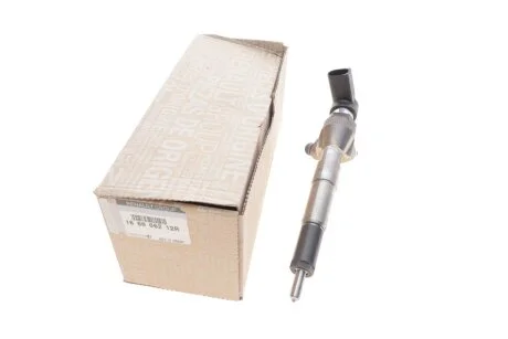 Форсунка топливная 1,5dci Renault Megane III, Scenic III Renault RENAULT 166006212R