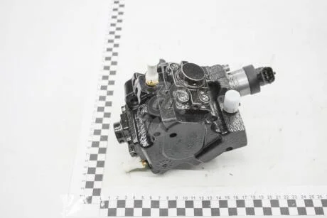Насос ТНВД 1,6 dci Renault Trafic III 2014- Renault RENAULT 167008960R