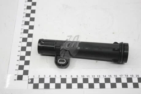 Патрубок системы охлаждения Renault RENAULT 210474640R