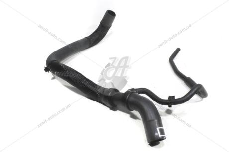 Патрубок радиатора Scenic III (09-) RENAULT '215017612R