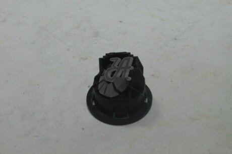 Кронштейн радиатора Duster (12-) RENAULT 215868286R