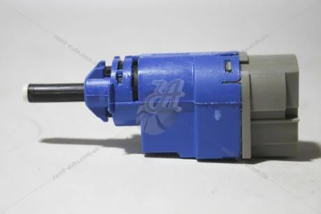 Датчик педали сцепления Renault Logan II (13-), Duster (10-), Trafic III (14-) Renault RENAULT 253255192R