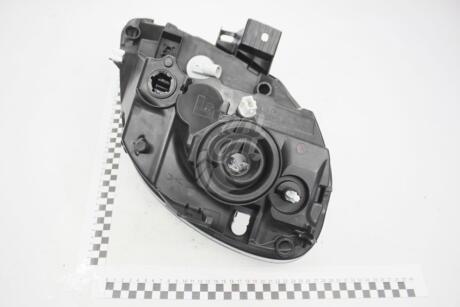 Фара передняя левая RENAULT 260603883R