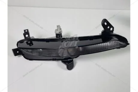 Покажчик повороту передній лівий Renault Megane IV (16-) (261354958R) Renault RENAULT '261354958R