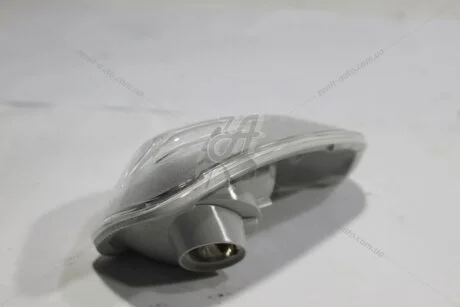Ліхтар покажчика повороту правий на дзеркалі Master III 2010- RENAULT '261609635R