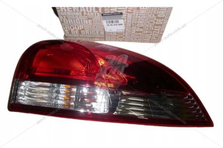 Фонарь задний правый Clio IV (12-) RENAULT '265507408R