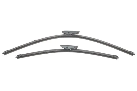 Щетка стеклоочистителя (компл 600х450) Renault Megane IV (16-) Renault RENAULT 288900666R