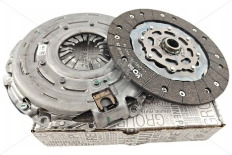 Зчеплення (комплект) 1,5 dci blue Megane IV, Kadjar RENAULT '302057092R