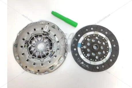 Сцепление комплект 1.9dci, 2,0 16V Renault Megane III, Scenic III (08-) Renault RENAULT 302057908R
