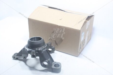 Кулак поворотный задний левый Duster RENAULT '430194050R