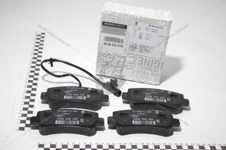 Колодки тормозные задние Master III 2010- RENAULT 440603321R (фото 1)