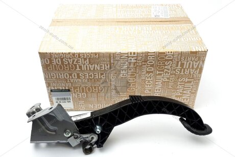 Педаль зчеплення Kangoo II (08-) RENAULT '465033576R