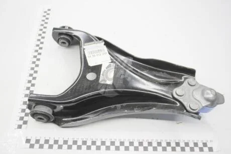 Рычаг подвески передн прав DUSTER Renault RENAULT 545001225R