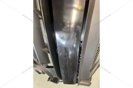 _Уценка_незначительная потертость_Решетка бампера (623105875R) RENAULT '623105875RUCENKA