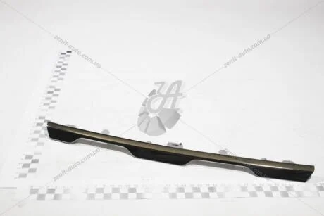 Накладка решетки (хром) верхняя правая Renault Duster II (18-) Renault RENAULT 623836572R
