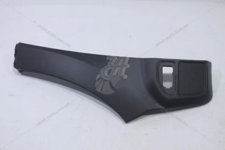 Накладка крыла правая Renault Duster II (17-) (638749255R) Renault RENAULT '638749255R