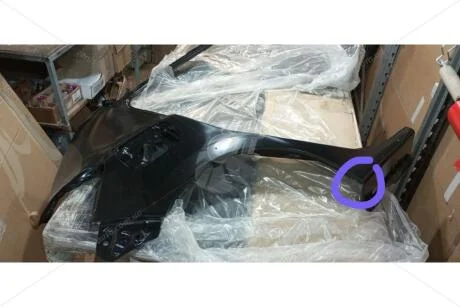_Уцінка 2_внутрішня тріщина металу_безповоротне_Крило (760322642R) Renault RENAULT '760322642RUCENKA2