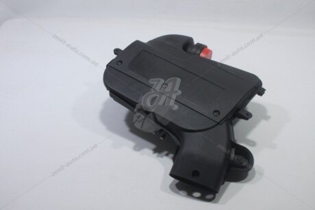 Корпус воздушного фильтра 1.9dci Trafic II, Master II 98- RENAULT 7701477095