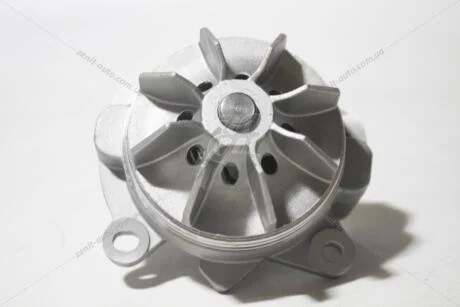 Насос водяной 2,2dci 2.5dci Value+ Master II (98-) RENAULT 7711945974