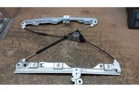 Стеклоподъемник двери передней левой Renault Koleos I (08-16) (807219093R) Renault RENAULT '807219093R