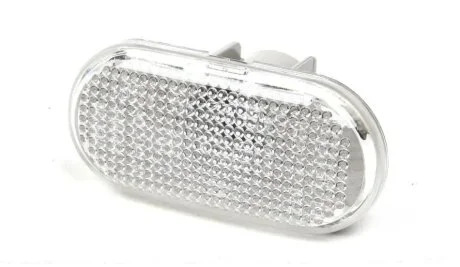 Повторювач повороту білий Renault Logan (04-), Sandero (08-), Duster (10-) Renault RENAULT 8200257684