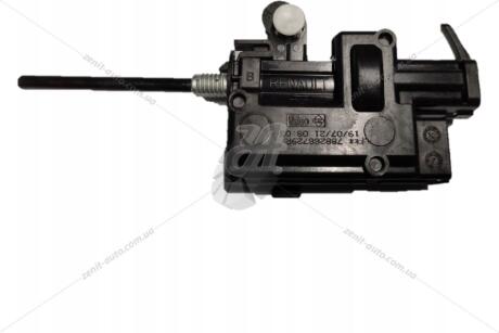 Привод замка лючка бензобака Megane III (08-15) RENAULT 8200305732