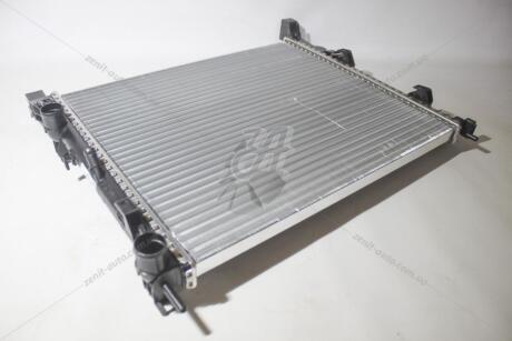 Радиатор охлаждения 1.5D/1.6I AC+ Kangoo II 2008- RENAULT 8200455801