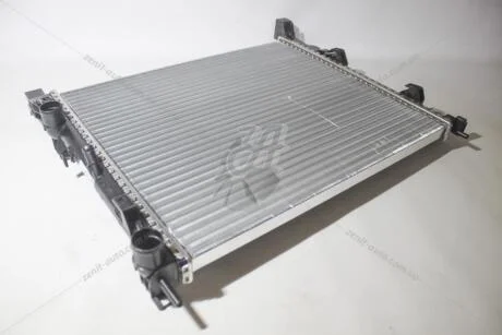 Радіатор охолодження 1.5D/1.6I AC+ Renault Kangoo II 2008- Renault RENAULT 8200455801