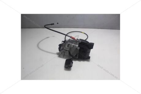 Замок двери передней правой Kangoo II (08-) RENAULT '8200497604