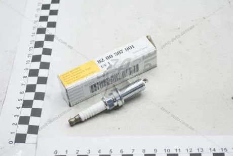 Свеча зажигания 1,2 16V Renault Clio III Renault RENAULT 8200587901