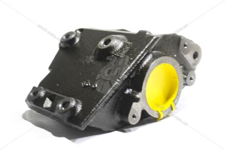 Кронштейн подвесного подшипника 2,5dci Master II (03-10) RENAULT 8200684227