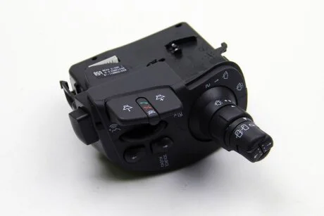 Переключатель подрулевой правый KANGOO 08- Renault RENAULT 8201590631