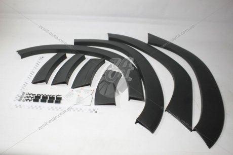 Накладка колесных арок (комплект 8шт.) Duster II RENAULT 8201698594 (фото 1)