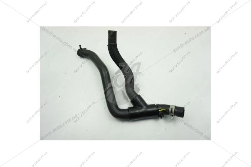 Патрубок системи охолодження 1,5dci Renault Logan II, Duster, Dokker (12-) (924003836R) Renault RENAULT '924003836R (фото 1)
