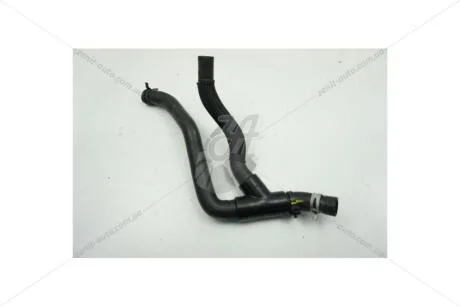 Патрубок системи охолодження 1,5dci Renault Logan II, Duster, Dokker (12-) (924003836R) Renault RENAULT '924003836R