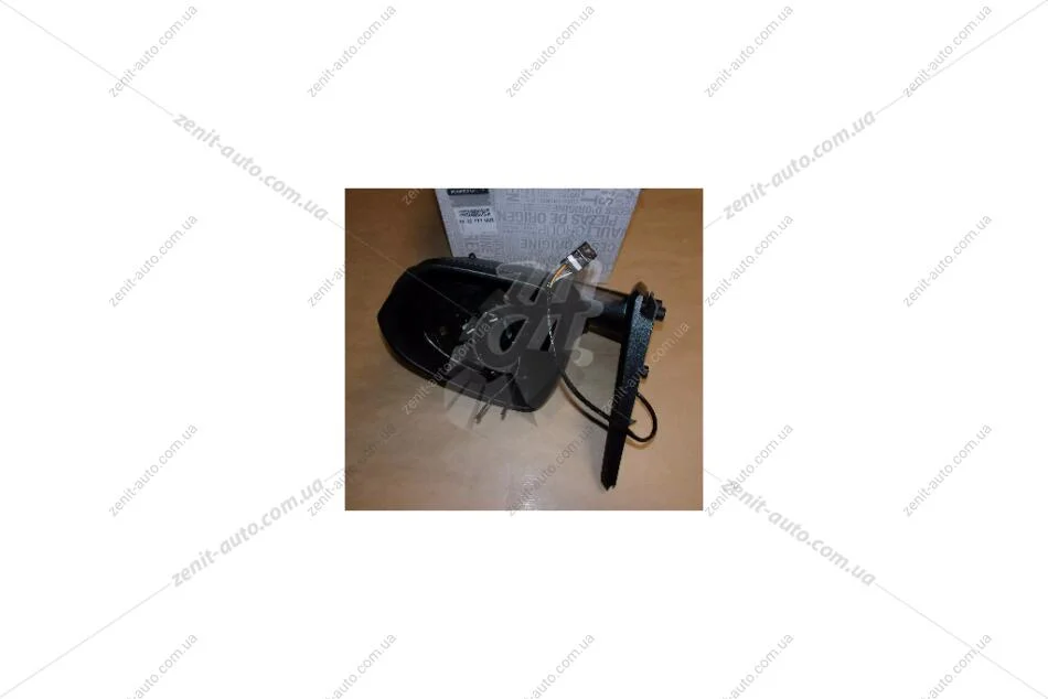 Корпус зеркала заднего вида электрическое (R, правое) Renault Duster II (17-) (963017708R) Renault RENAULT '963017708R (фото 1)