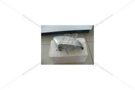 Корпус дзеркала правого Duster II (17-) RENAULT '963745777R