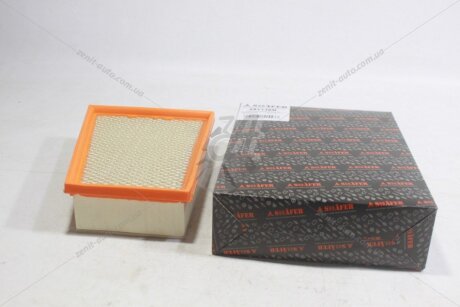 Фільтр повітряний Renault Megane III, Scenic III, Kangoo, Clio, Logan, 1.5D-2.0D (08-), (з передфільтром), (з металевою сіткою), (кожен фільтр в індивідуальній картонній упаковці) SHAFER 'SX1748M (фото 1)