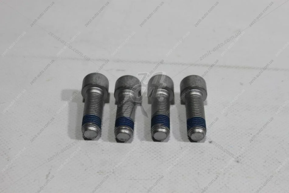 Болт крепления (кратно 4) ступицы колеса (M12X1.5X35) Korando, Kyron, Rexton SsangYong SSANGYONG '4145208001 (фото 1)