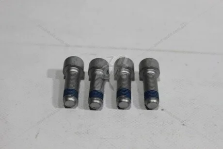 Болт крепления (кратно 4) ступицы колеса (M12X1.5X35) Korando, Kyron, Rexton SsangYong SSANGYONG '4145208001