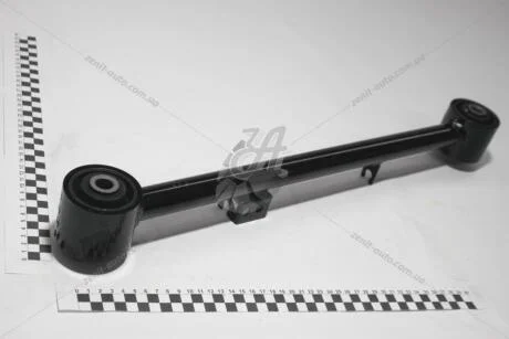 Важіль підвіски задньої поздовжній нижній правий Actyon (06-) / Kyron (05-) / Rexton (06-) SsangYong SSANGYONG 4550209000