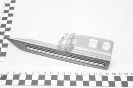 Кронштейн крила переднього лівого Korando C (10-) SsangYong SSANGYONG 5181534002
